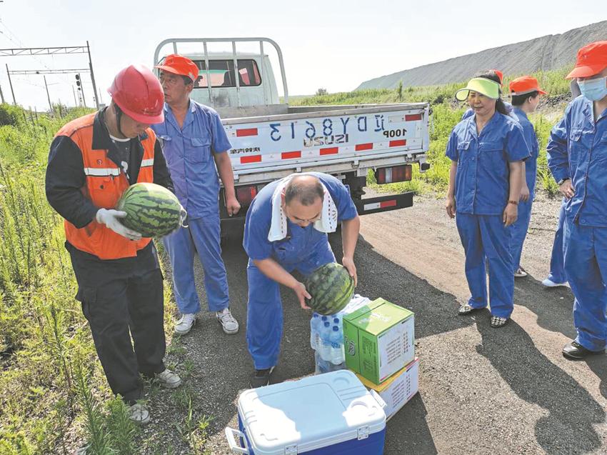 送清凉 防中暑 保安全